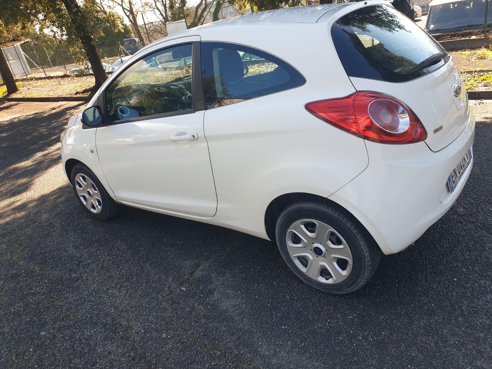 Ford Ka 1.3 TDCi 75CV 4