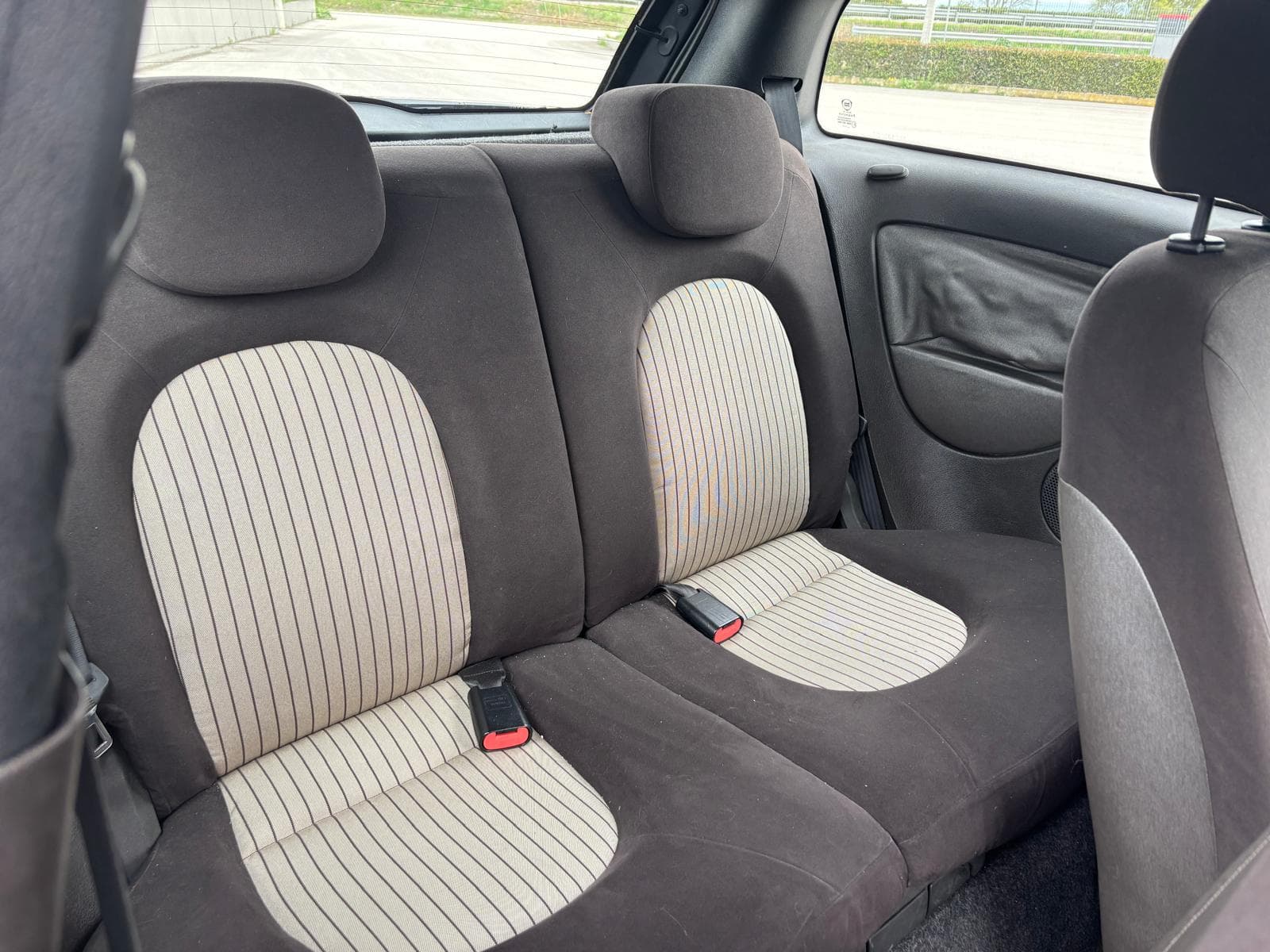 Lancia Ypsilon 1.2 Benzina Argento 12