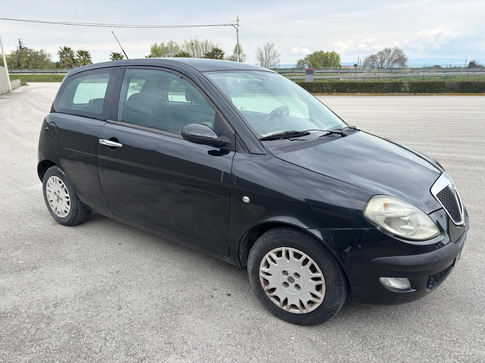 Lancia Ypsilon 1.2 Benzina Argento 9