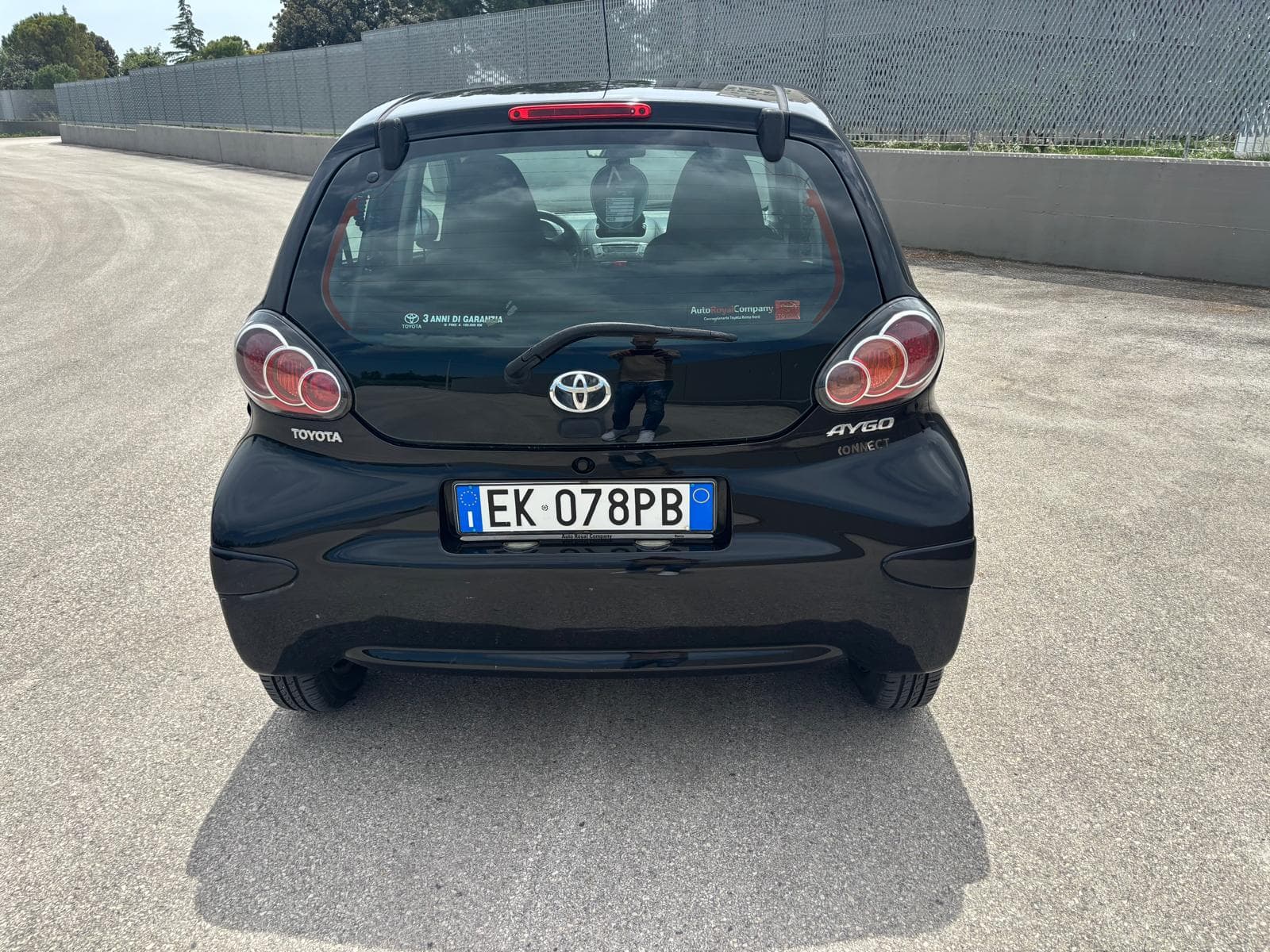 Toyota Aygo 1.0 12v Now Connect 9