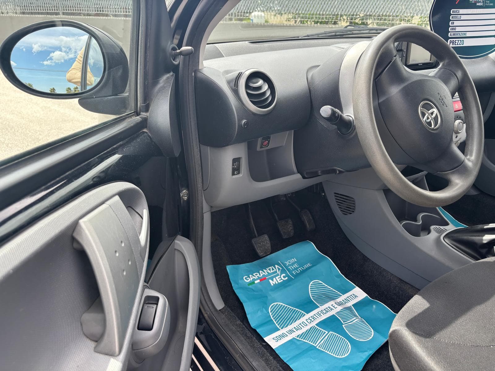 Toyota Aygo 1.0 12v Now Connect 14