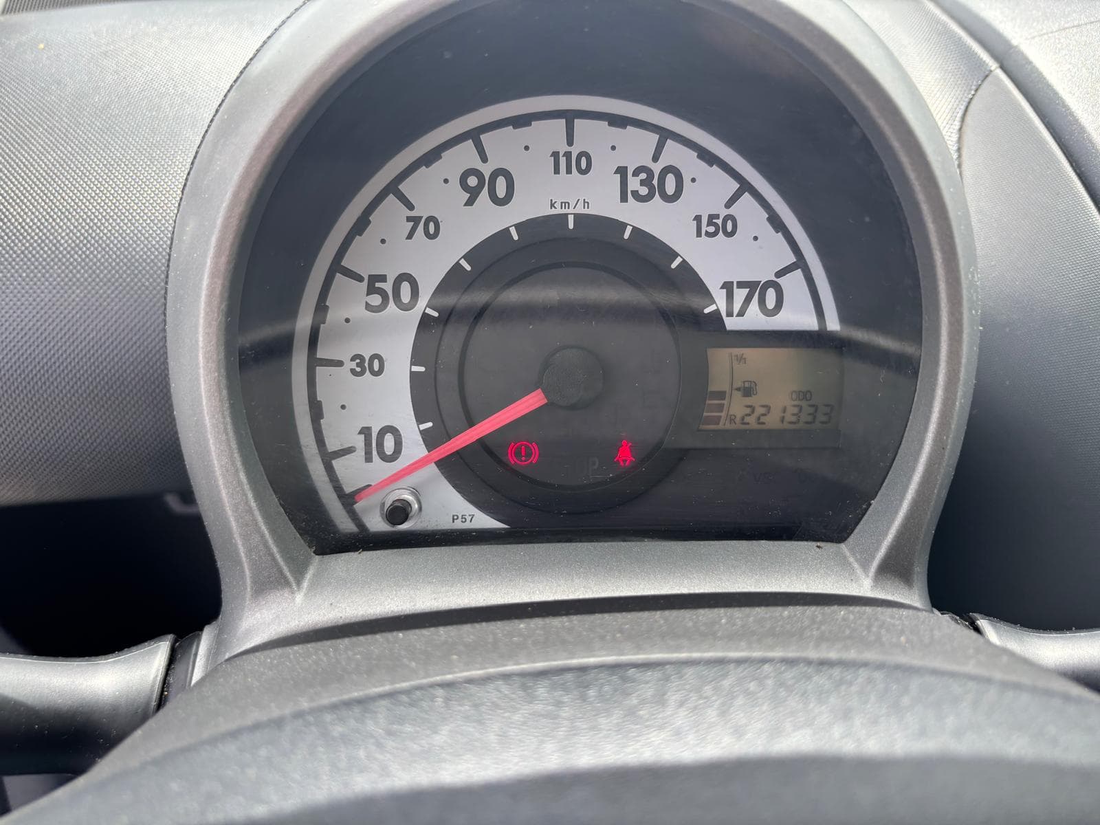 Toyota Aygo 1.0 12v Now Connect 4