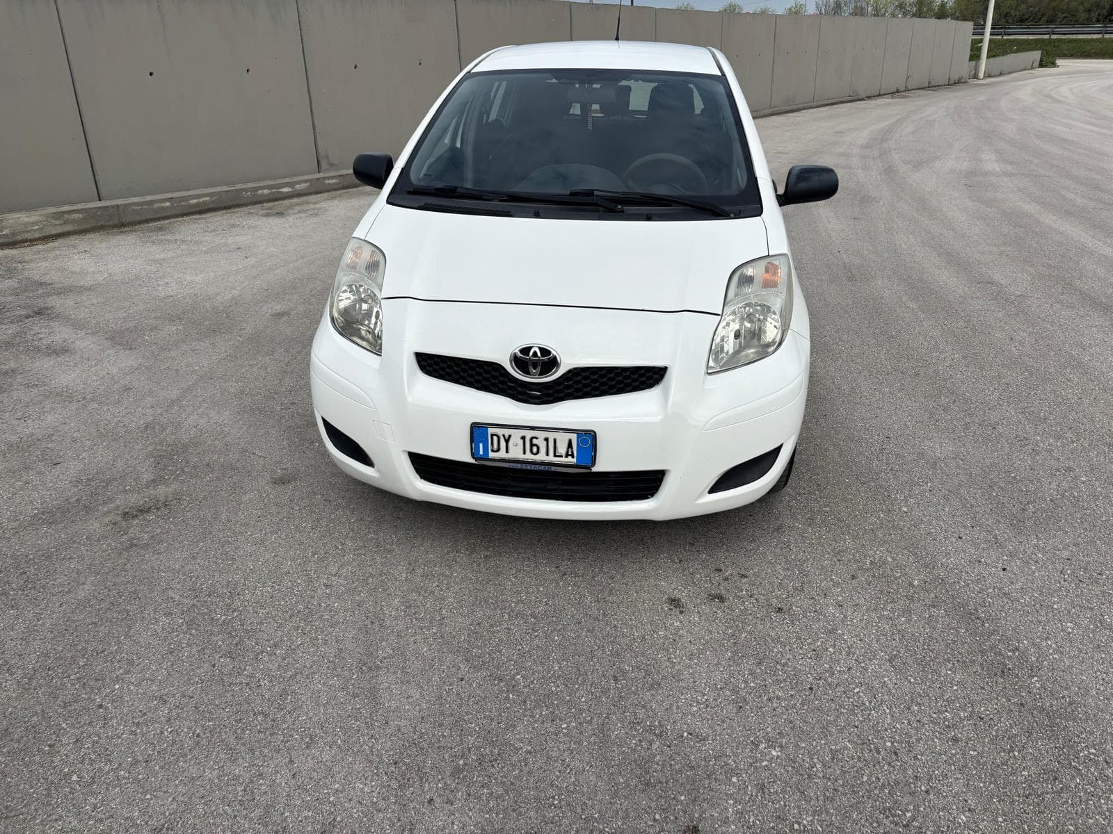 Toyota Yaris 1.4 D-4D Diesel 12