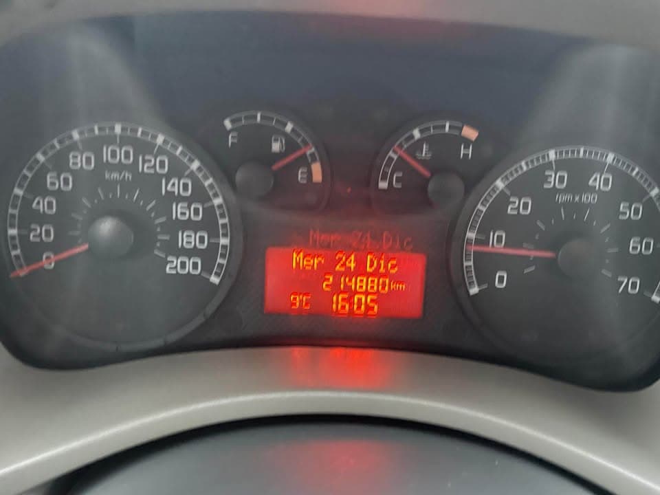 Fiat Panda 1.3 Multijet Gialla 9